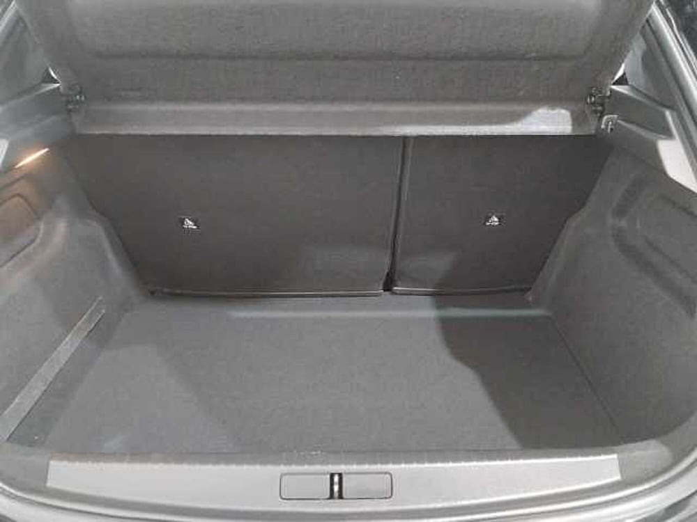 Peugeot 208 usata a Lecce (16)