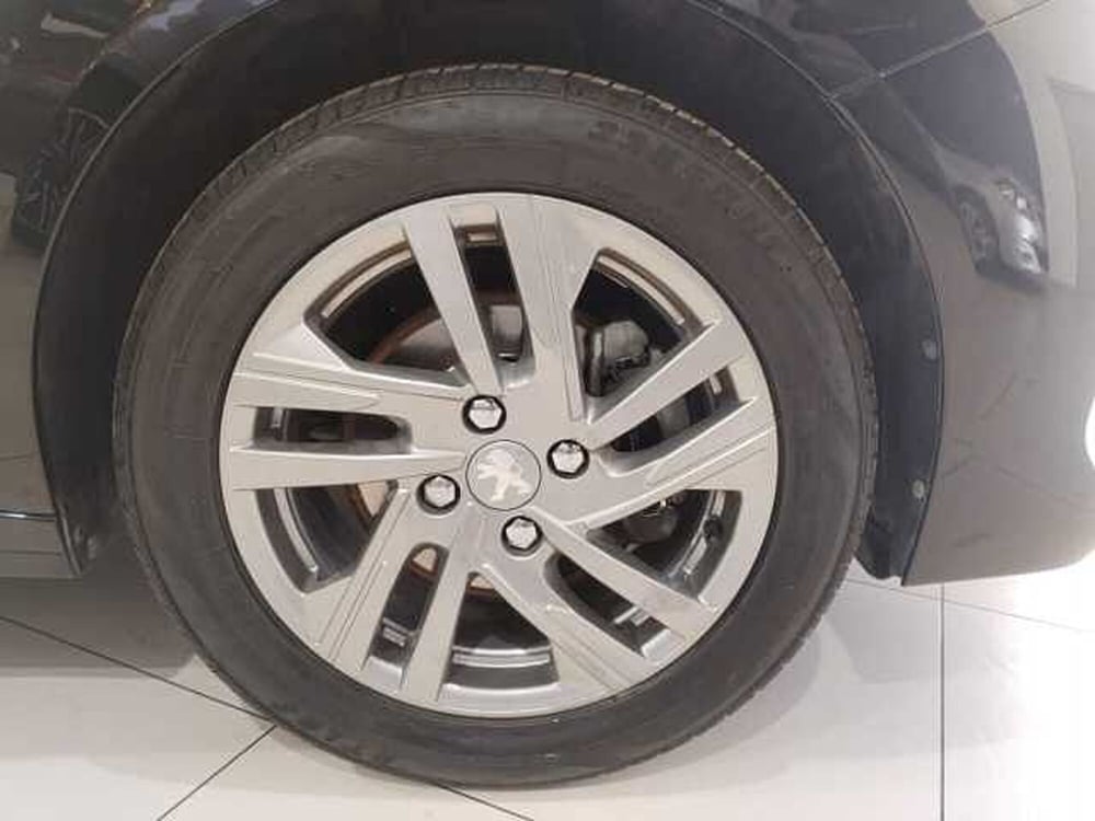 Peugeot 208 usata a Lecce (4)