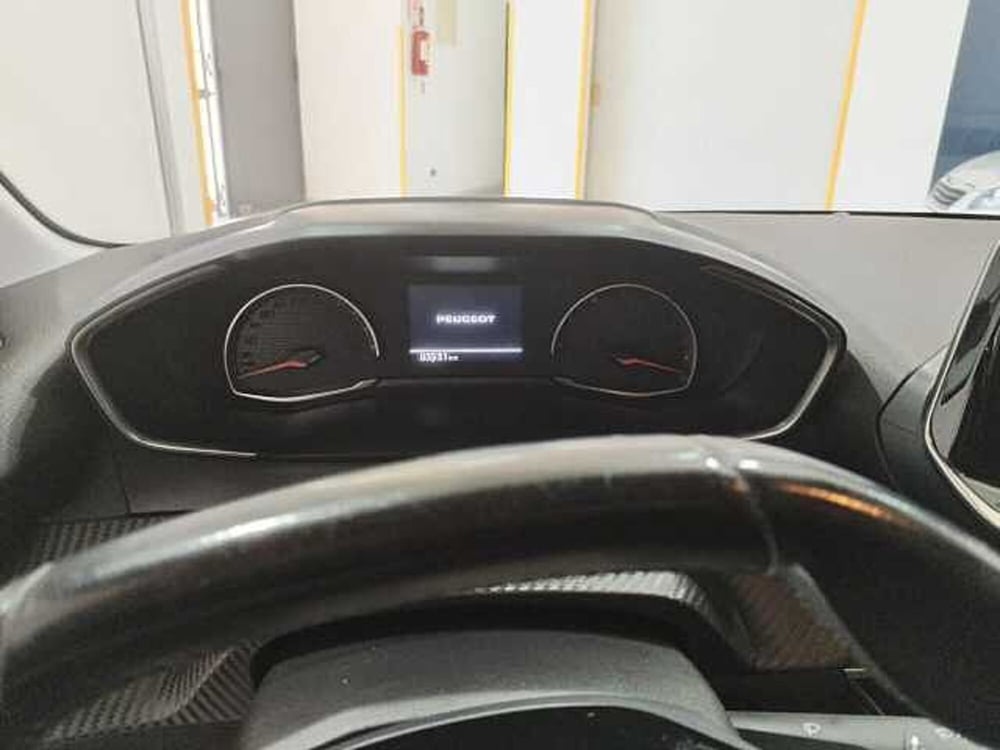 Peugeot 208 usata a Lecce (9)