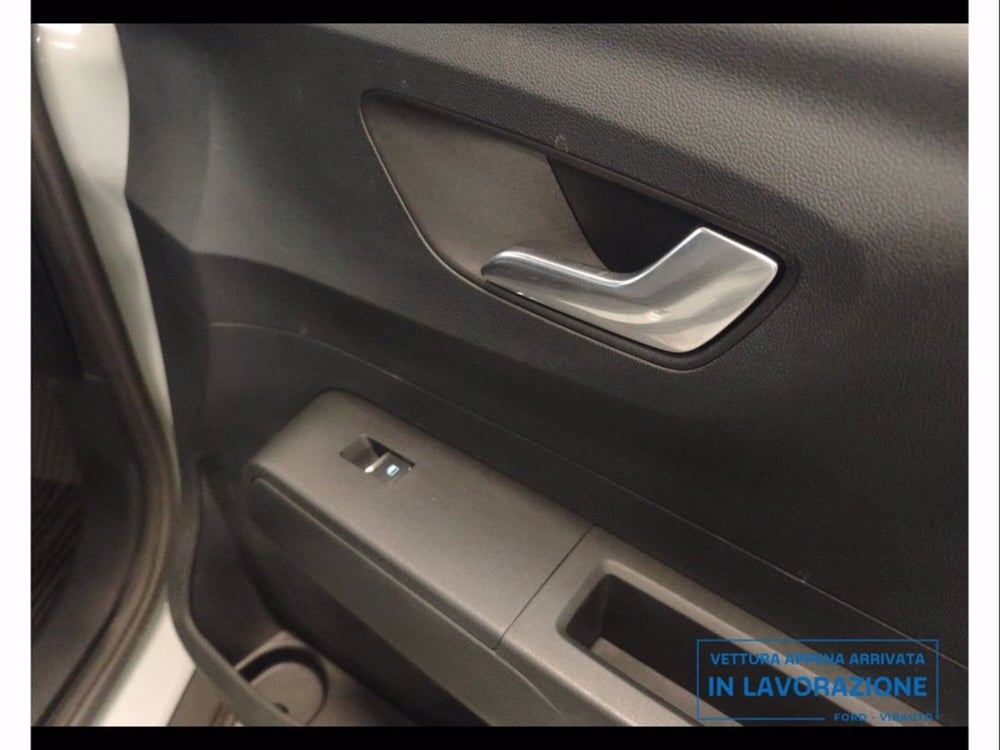 Ford Tourneo Courier usata a Catania (13)