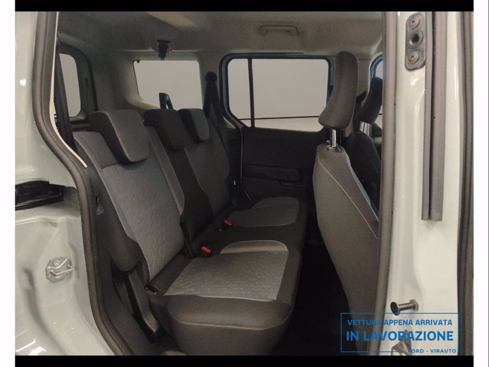 Ford Tourneo Courier usata a Catania (15)