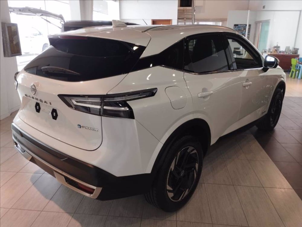 Nissan Qashqai nuova a Milano (2)