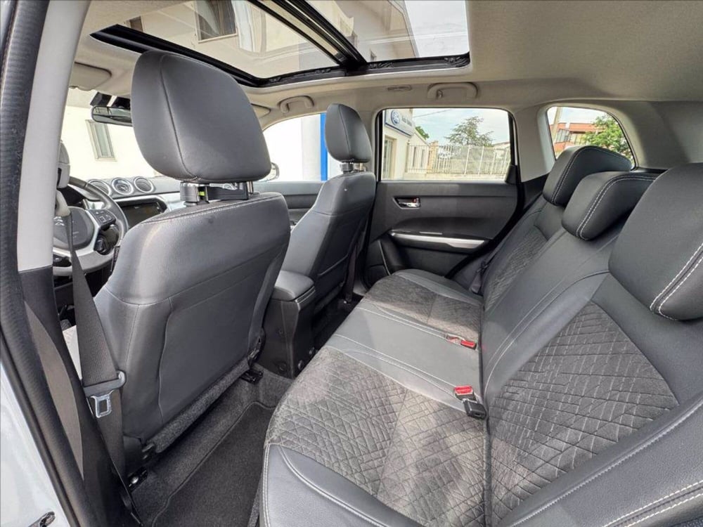 Suzuki Vitara usata a Matera (12)