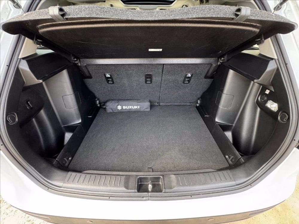 Suzuki Vitara usata a Matera (13)