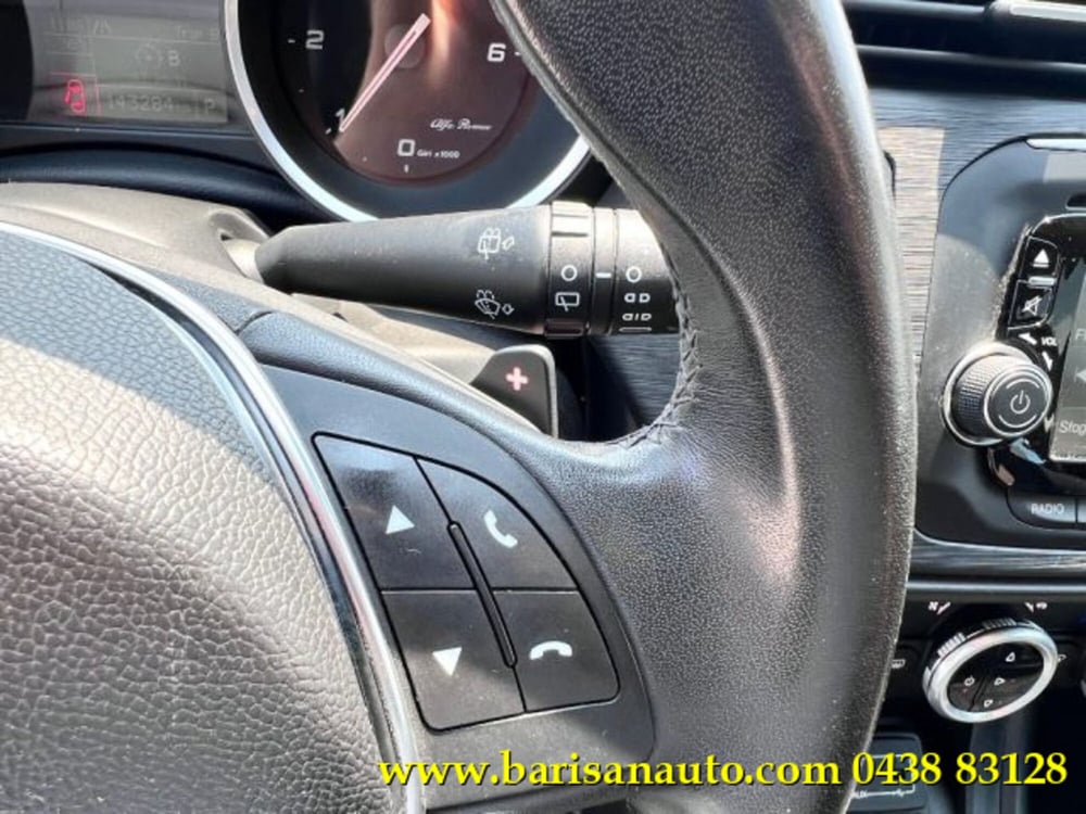 Alfa Romeo Giulietta usata a Treviso (13)