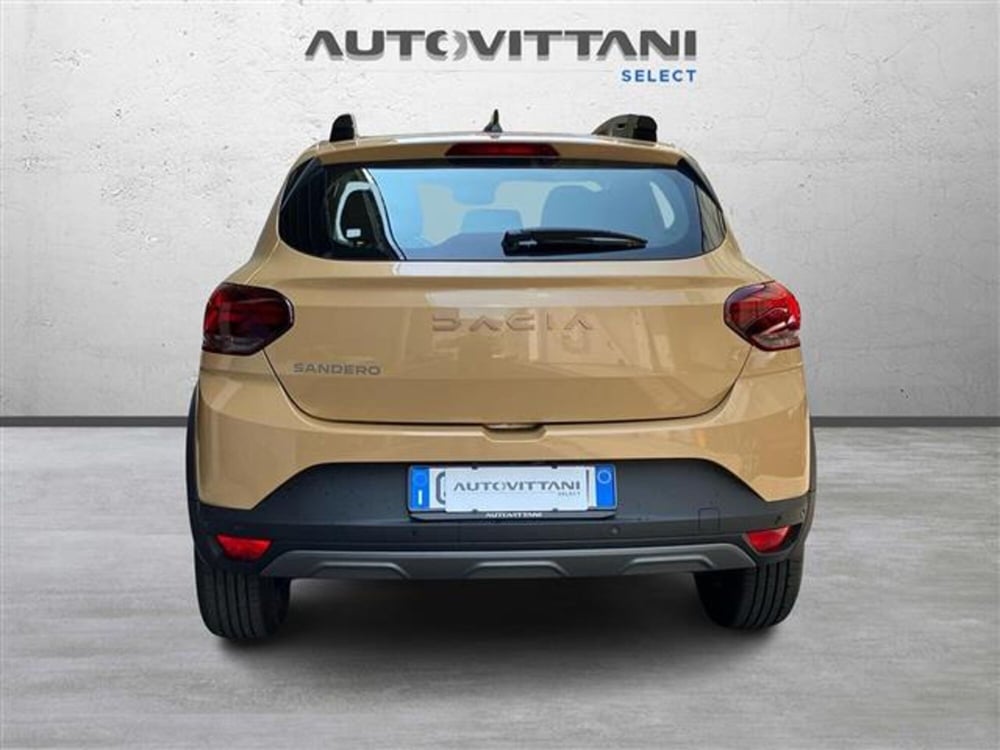 Dacia Sandero Stepway nuova a Como (4)