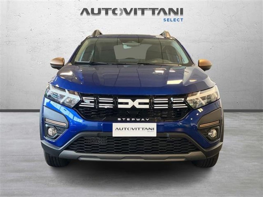 Dacia Sandero Stepway nuova a Como (2)