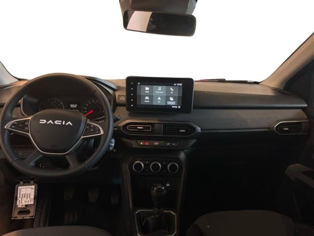 Dacia Sandero Stepway nuova a Como (6)