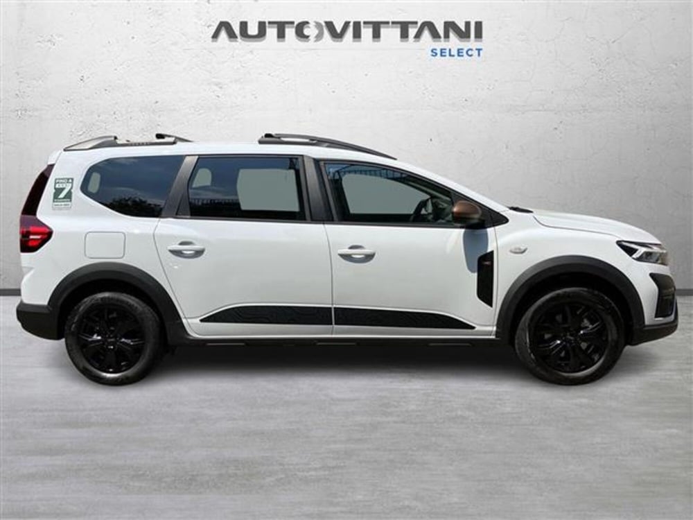 Dacia Jogger nuova a Como (5)