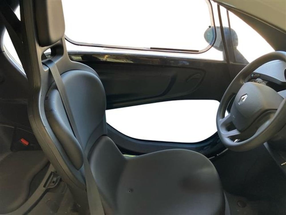 Renault Twizy usata a Como (13)