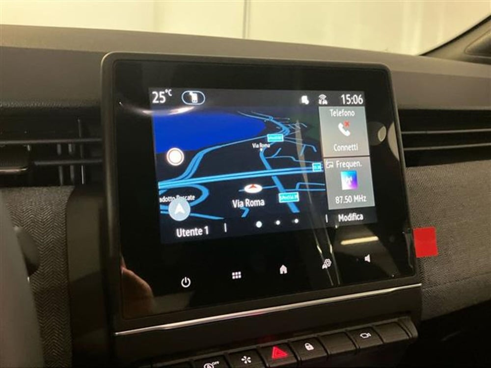 Renault Clio nuova a Como (13)