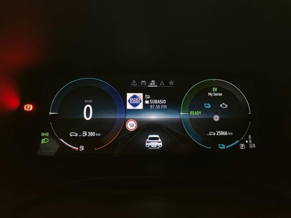 Renault Arkana usata a Como (15)
