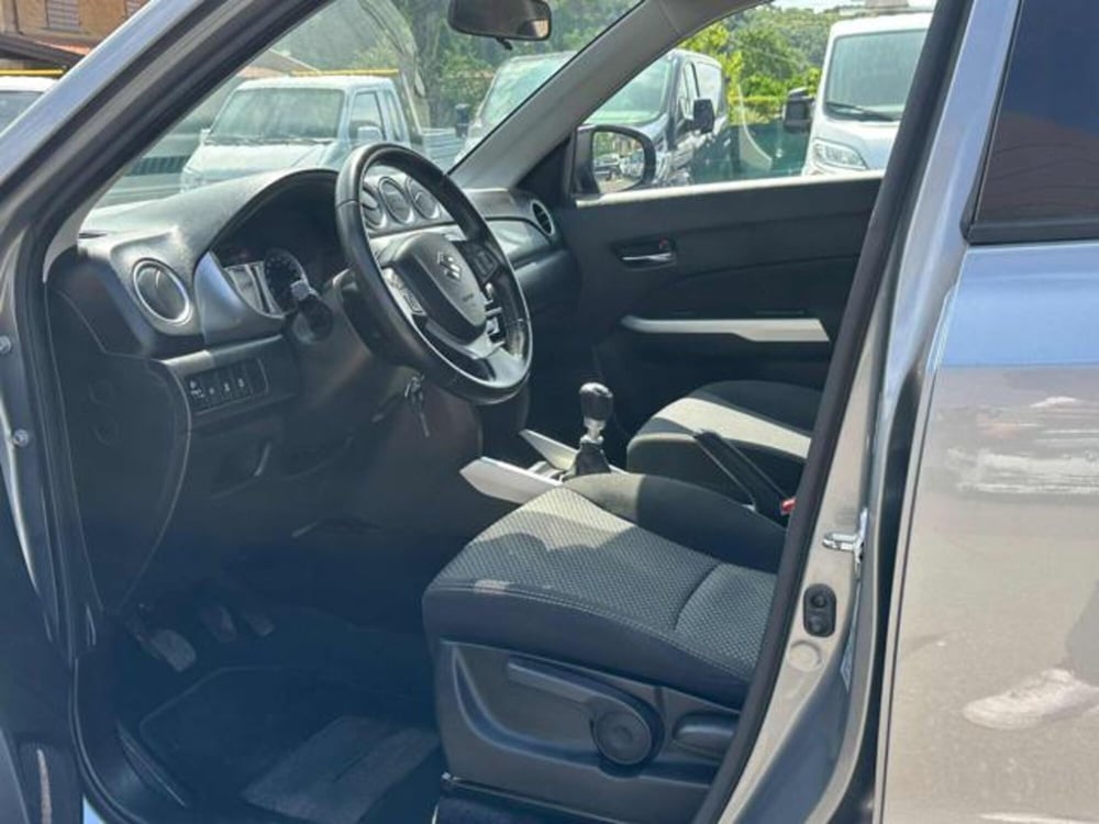 Suzuki Vitara usata a Lucca (14)