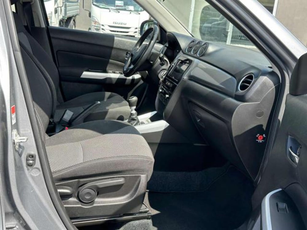 Suzuki Vitara usata a Lucca (16)