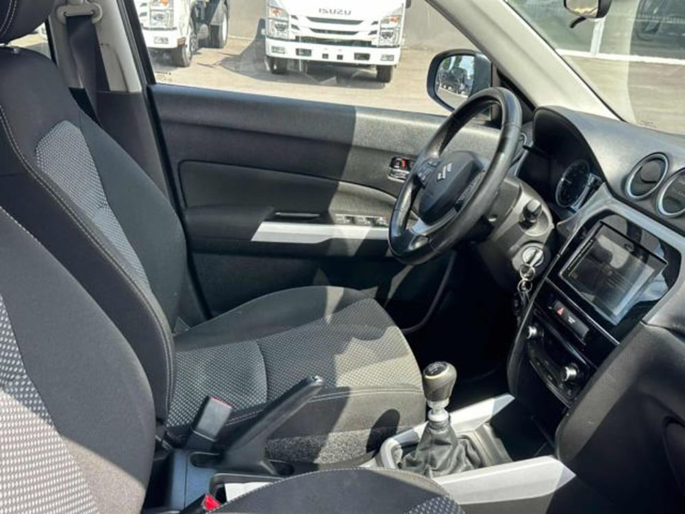 Suzuki Vitara usata a Lucca (18)