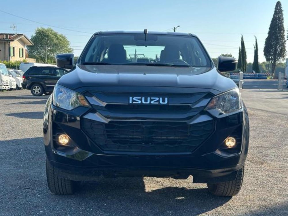 Isuzu D-Max Pick-up nuova a Lucca (2)