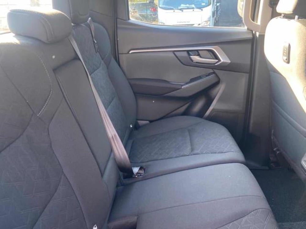 Isuzu D-Max Pick-up nuova a Lucca (20)