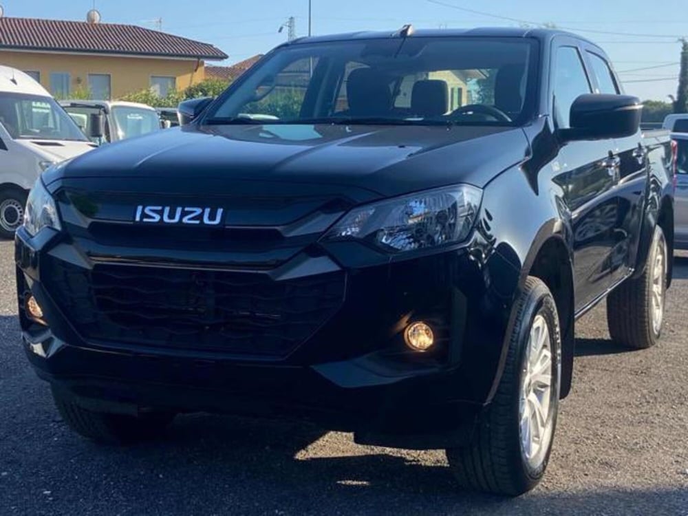Isuzu D-Max Pick-up nuova a Lucca (6)