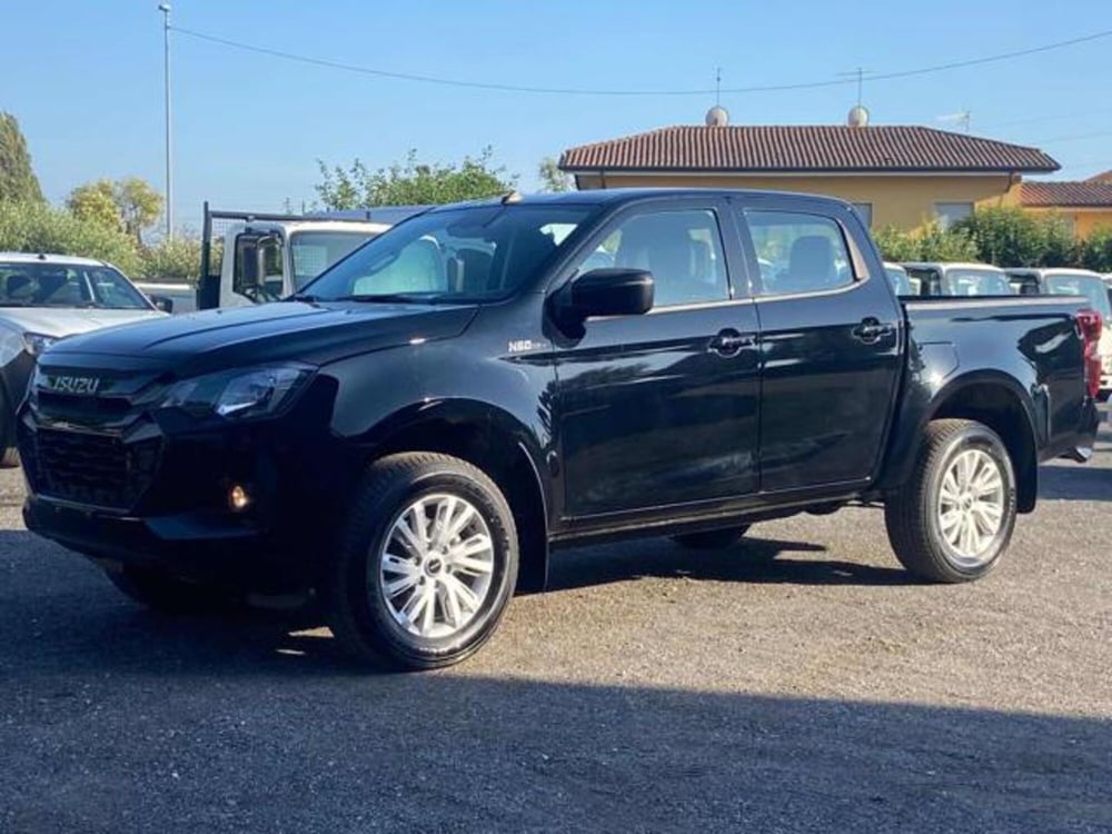 Isuzu D-Max Pick-up nuova a Lucca (7)