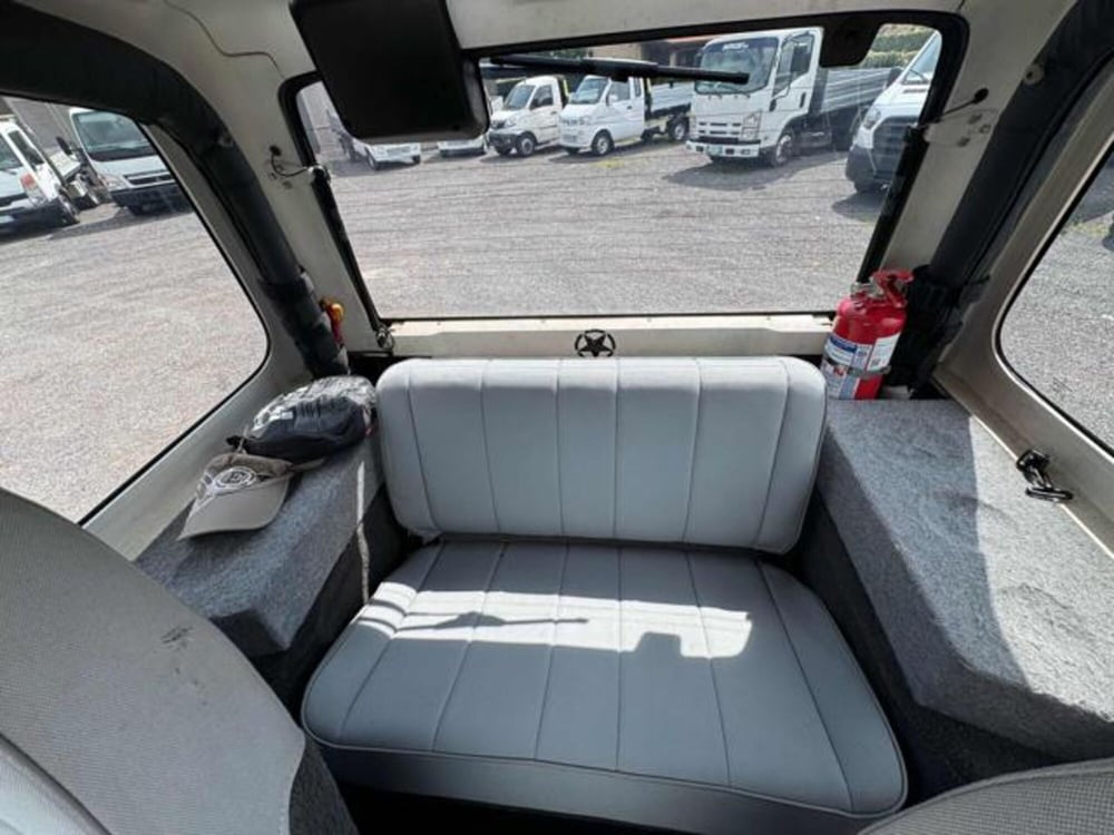 Jeep Wrangler usata a Lucca (13)