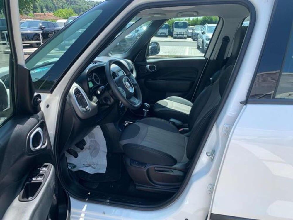 Fiat 500L usata a Lucca (11)