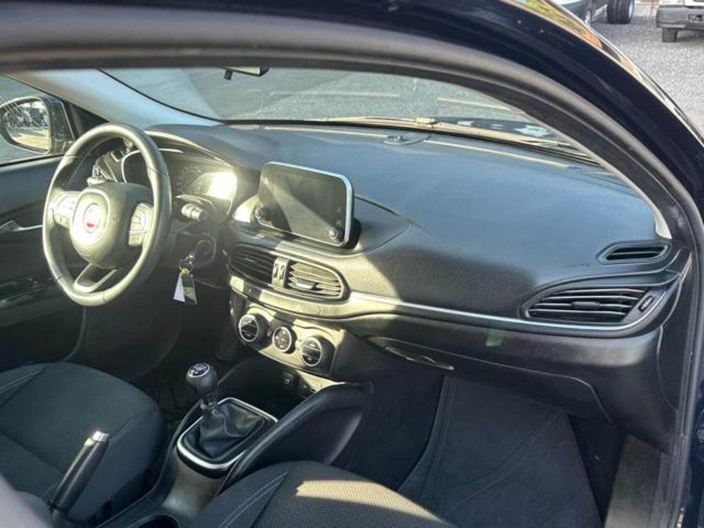 Fiat Tipo usata a Lucca (15)