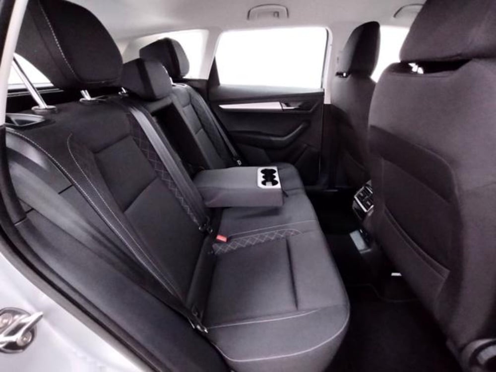 Skoda Karoq usata a Como (4)