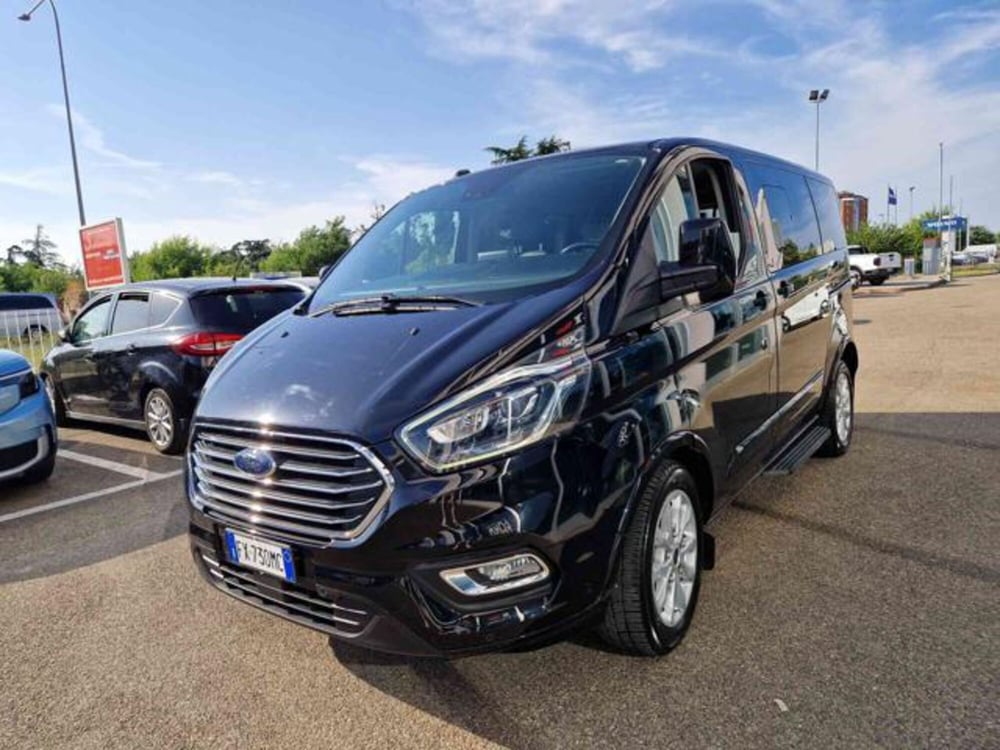 Ford Tourneo Custom usata a Bologna