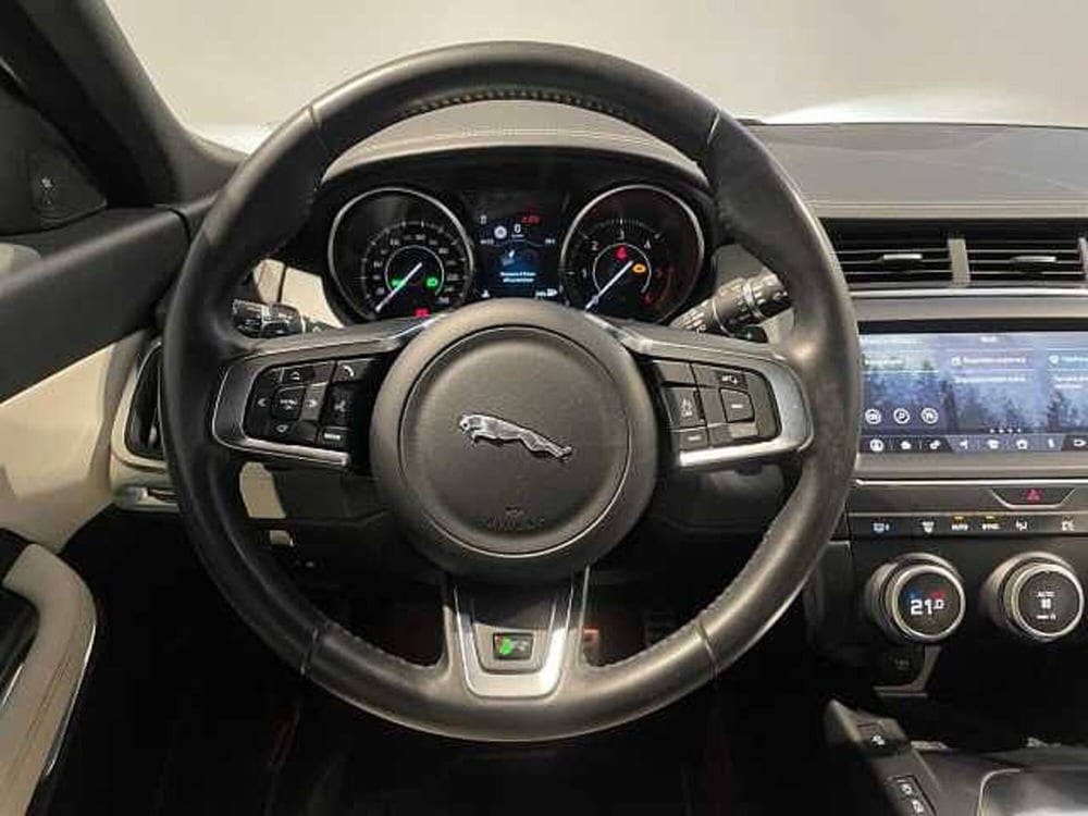 Jaguar E-Pace usata a Ravenna (15)