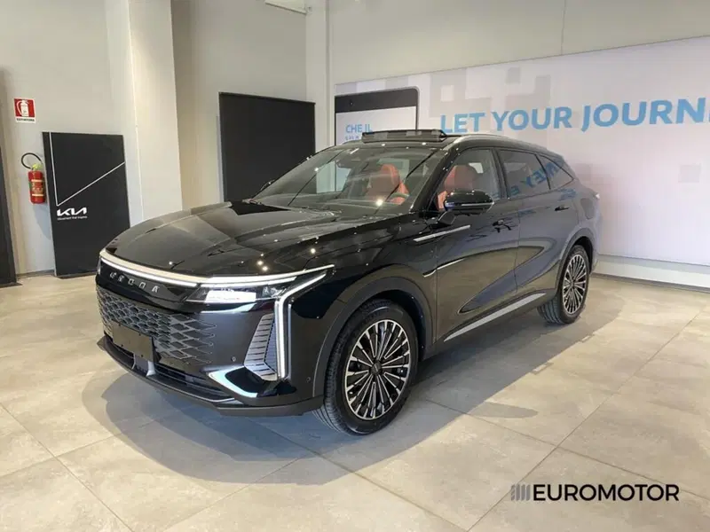 Omoda Omoda 9 SHS-P nuova a Bari