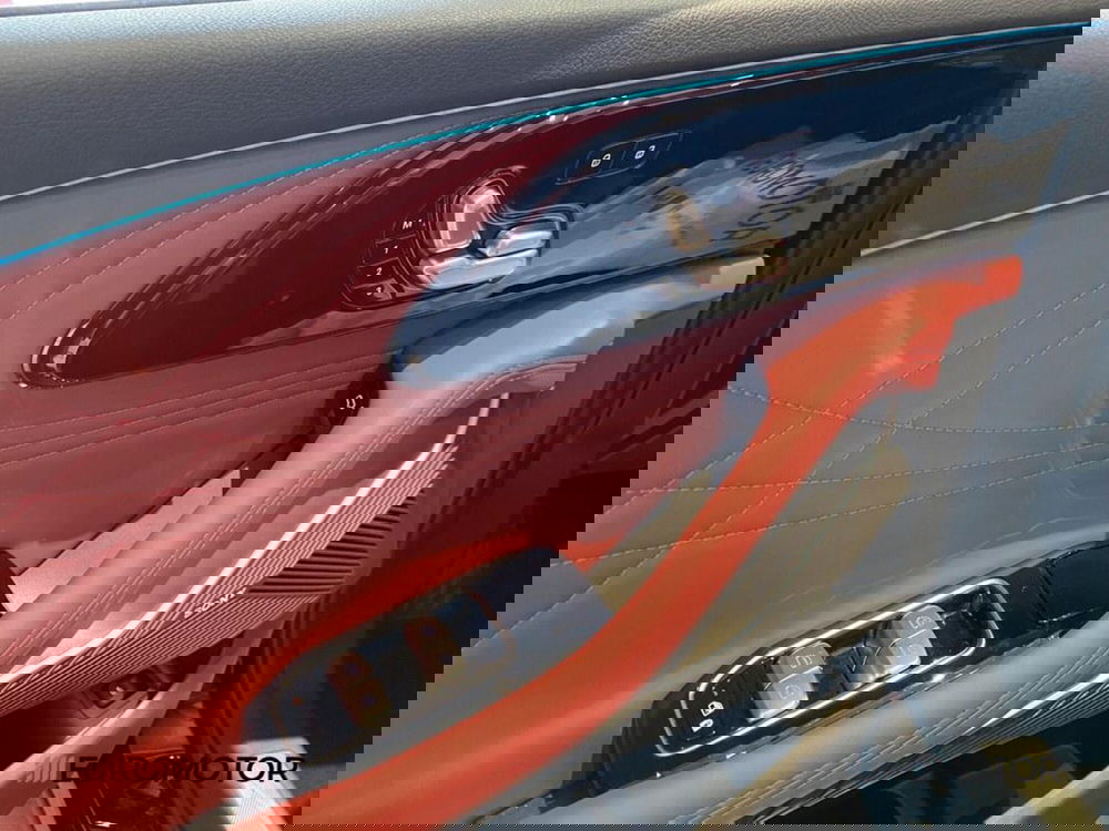 Omoda Omoda 9 SHS-P nuova a Bari (14)