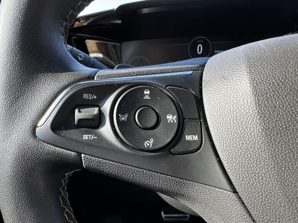 Opel Mokka usata a Torino (11)