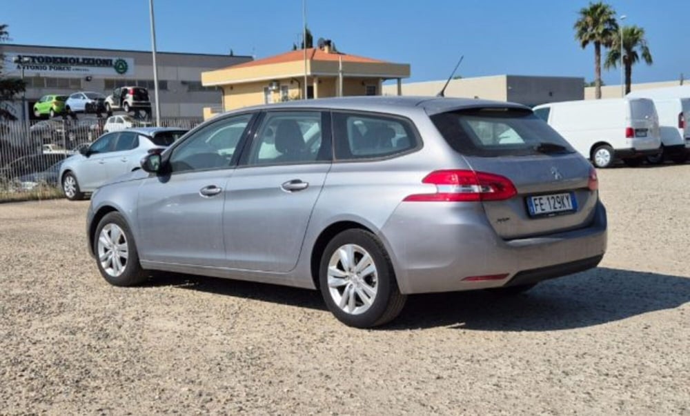 Peugeot 308 SW usata a Oristano (3)