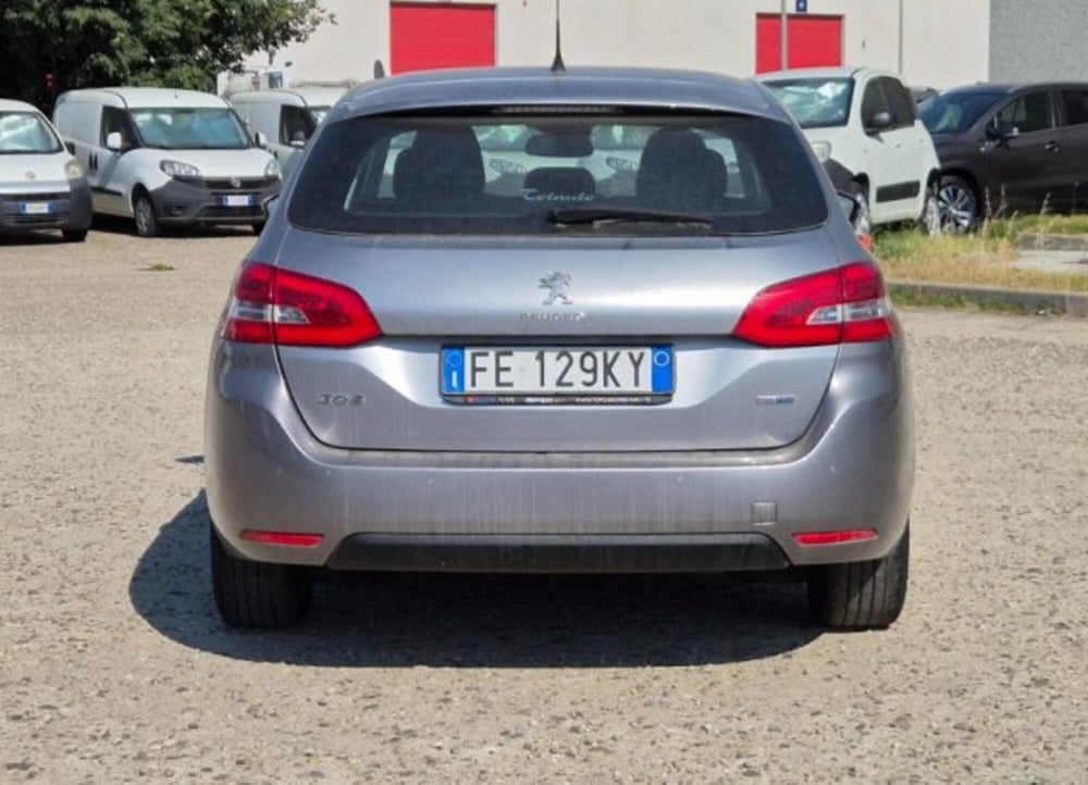 Peugeot 308 SW usata a Oristano (4)
