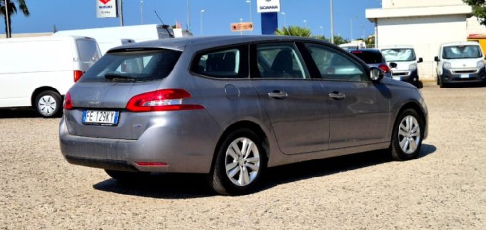 Peugeot 308 SW usata a Oristano (5)