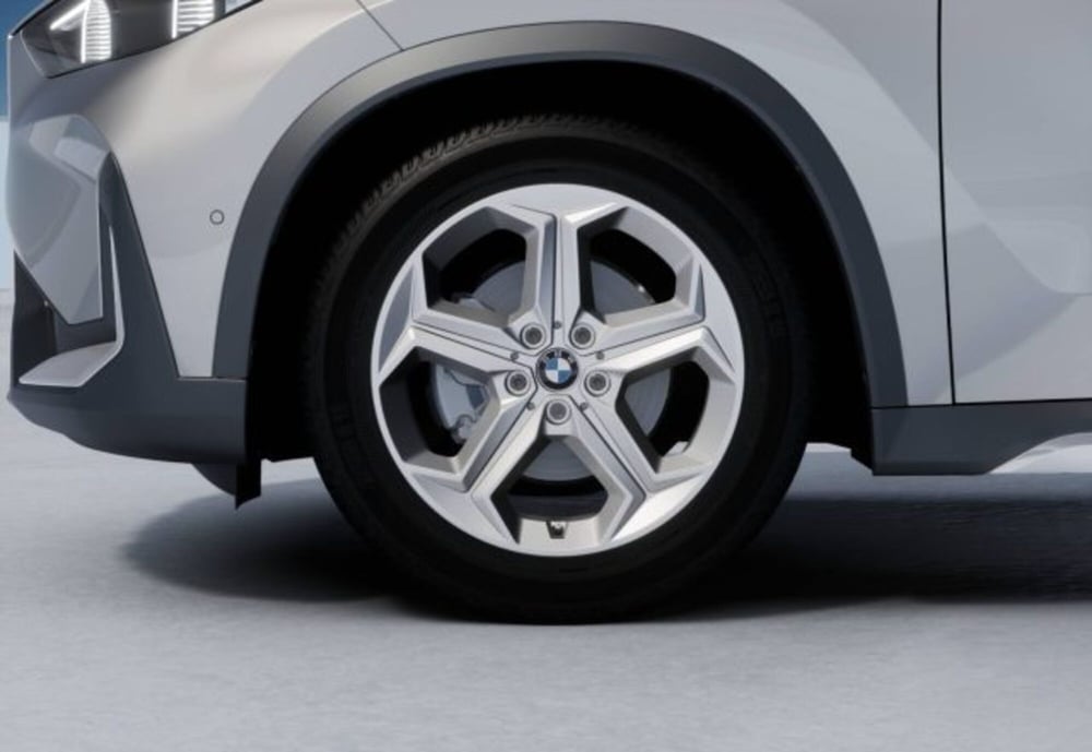 BMW X1 nuova a Modena (8)