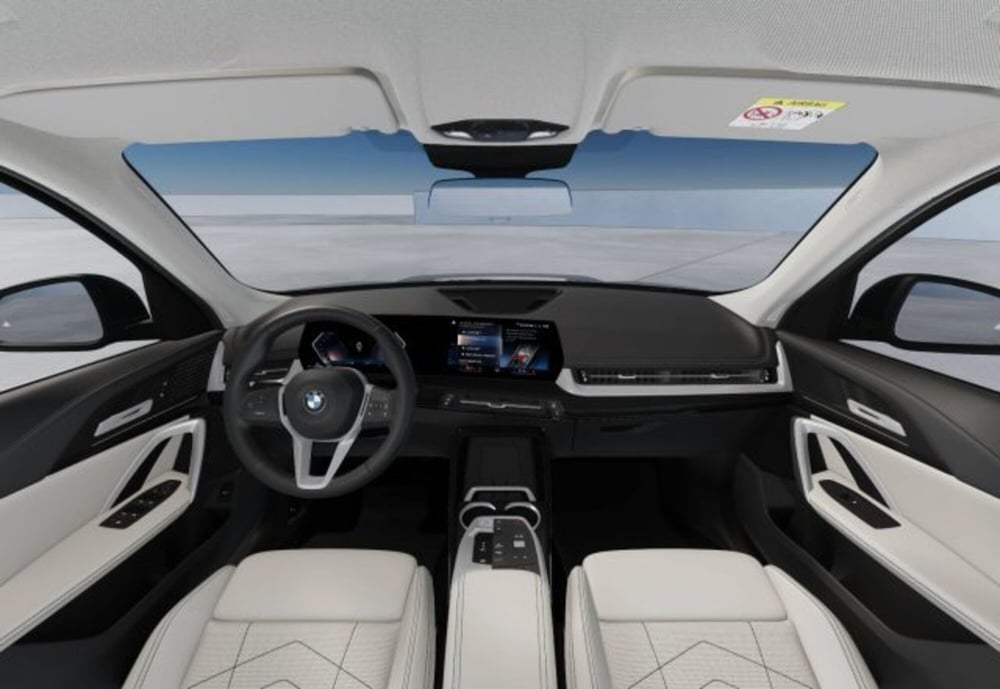 BMW X1 nuova a Modena (11)