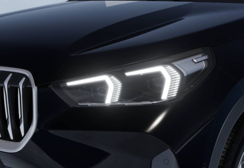 BMW X1 nuova a Modena (7)