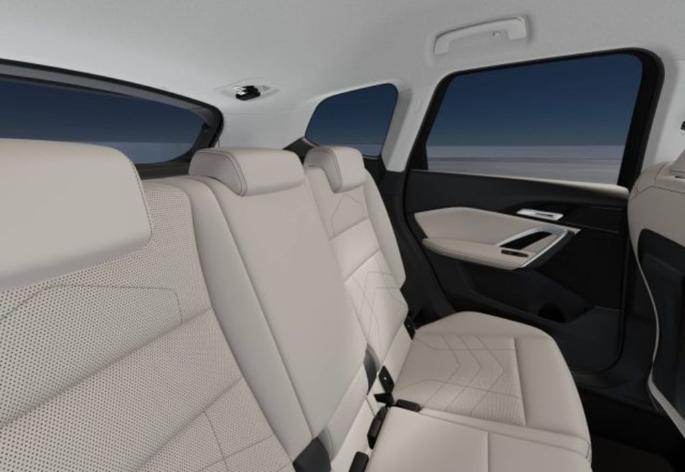 BMW X1 nuova a Modena (13)