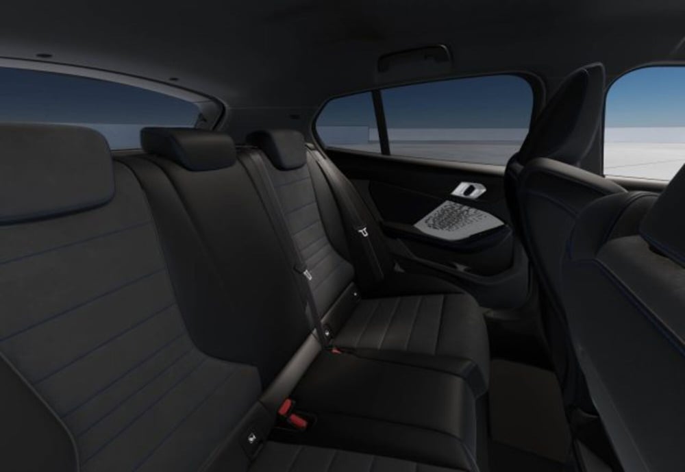 BMW Serie 1 nuova a Modena (13)