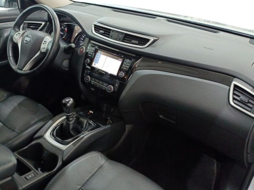 Nissan X-Trail usata a Catania (9)