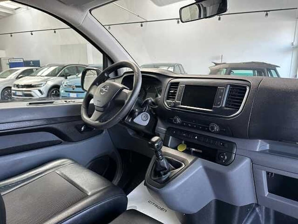 Opel Vivaro Furgone usata a Venezia (11)