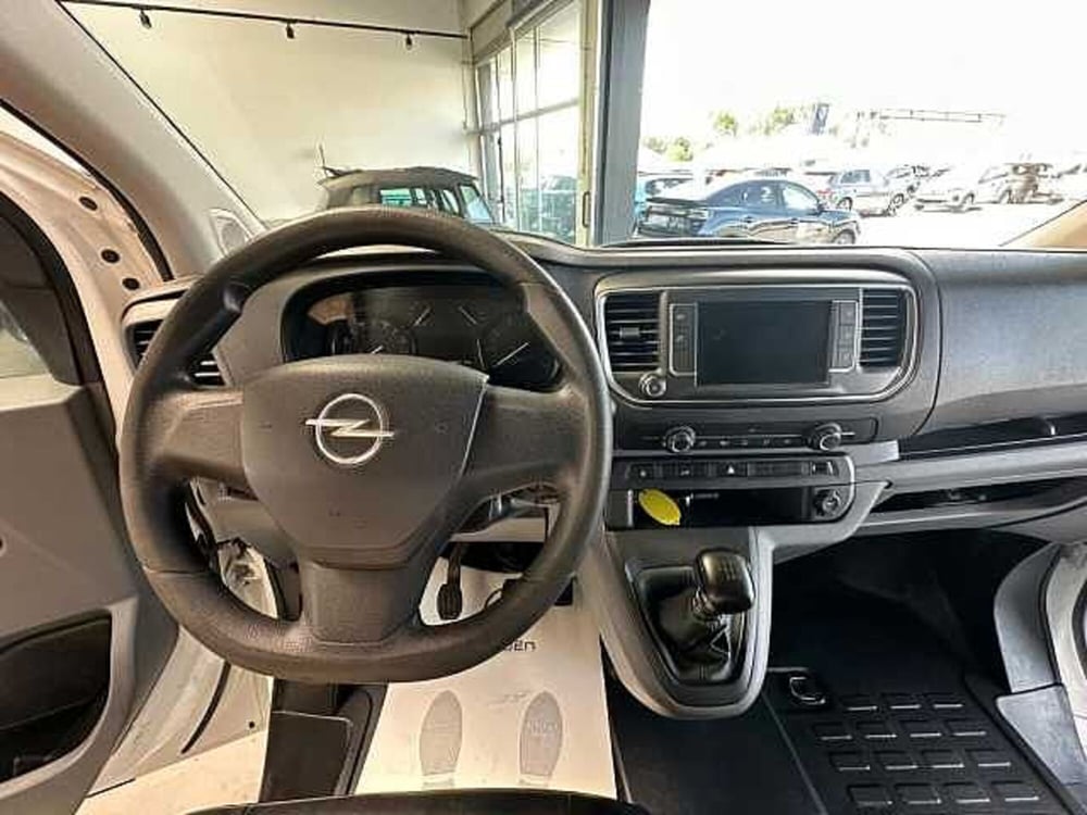 Opel Vivaro Furgone usata a Venezia (12)