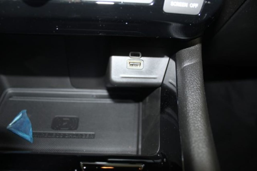 Jeep Compass nuova a Terni (14)