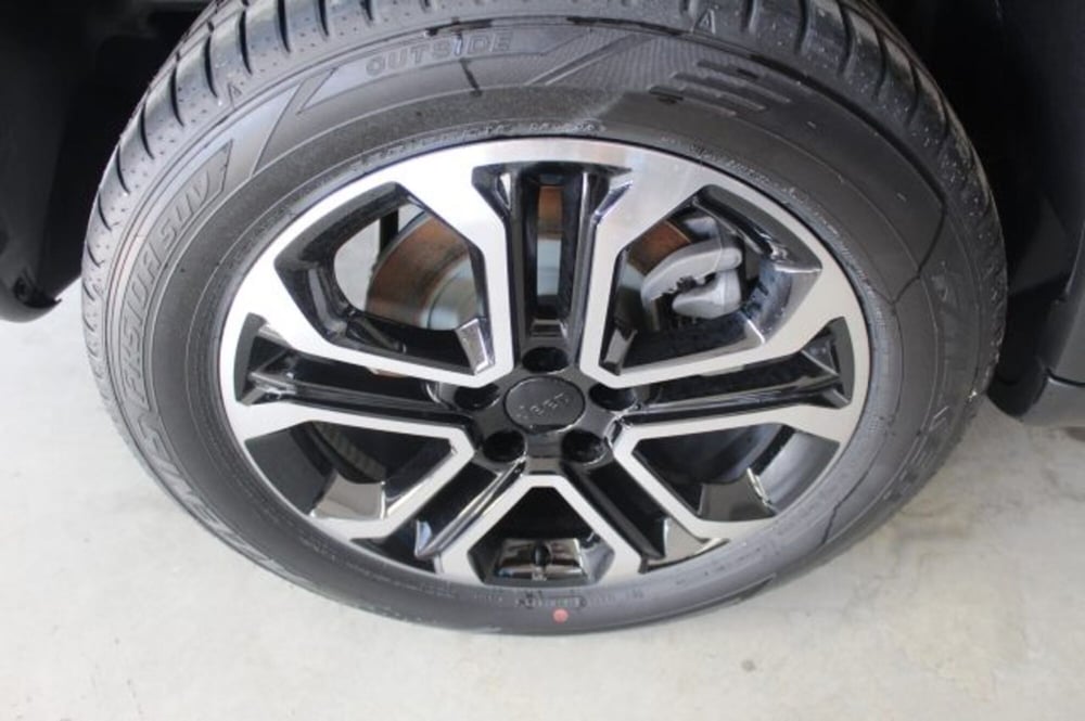 Jeep Compass nuova a Terni (15)