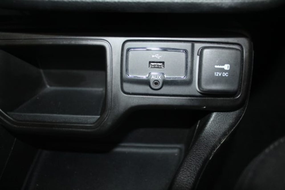 Jeep Renegade usata a Terni (14)