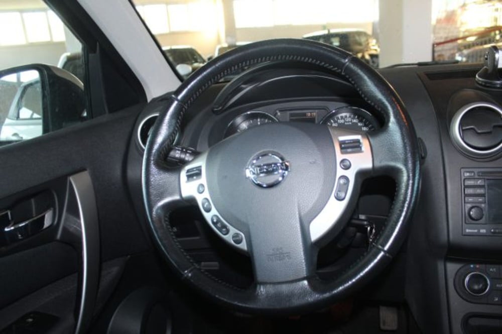 Nissan Qashqai usata a Terni (12)