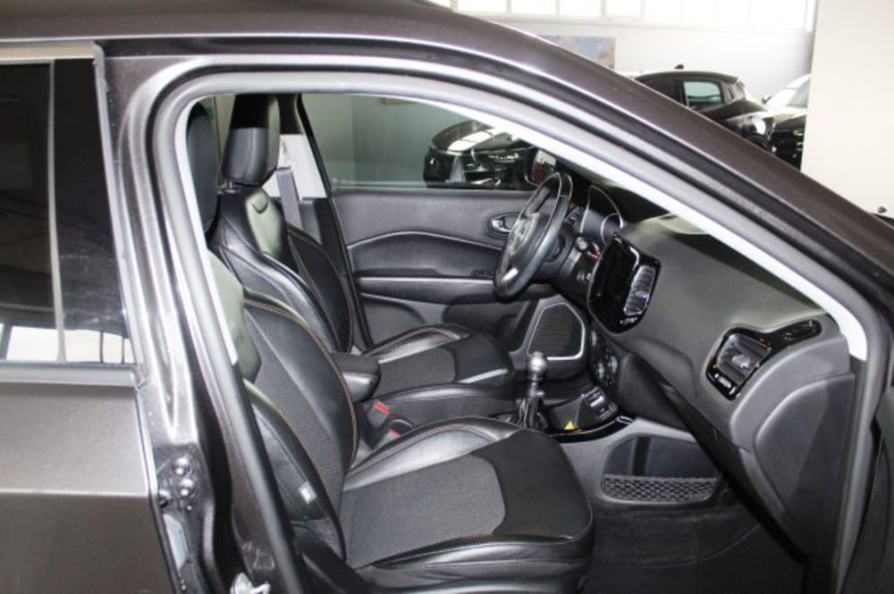 Jeep Compass usata a Terni (8)