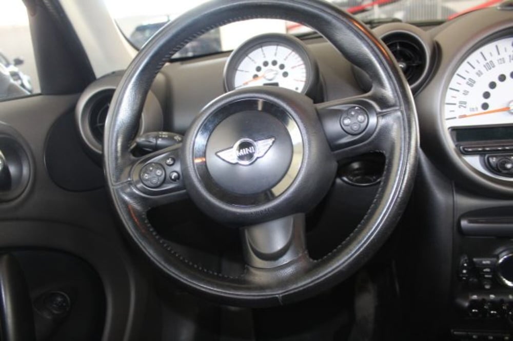 MINI Mini Countryman usata a Terni (12)