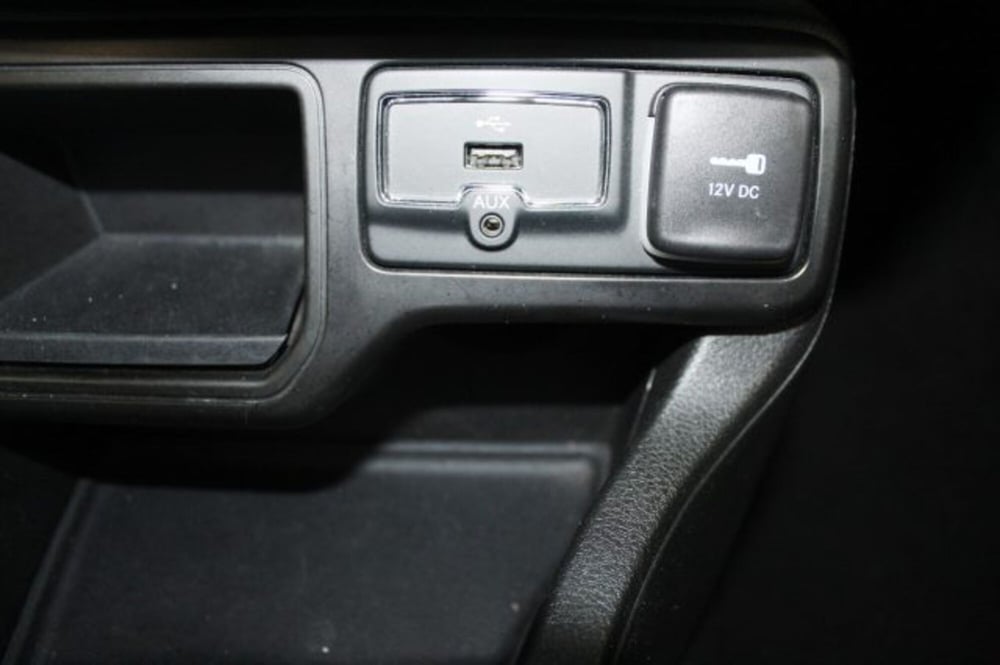Jeep Renegade usata a Terni (14)